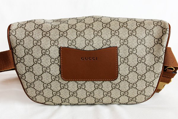 グッチ　GGエンブレム ミディアムベルトバック 821162 488628 ベージュ／ダークブラウン　裏面