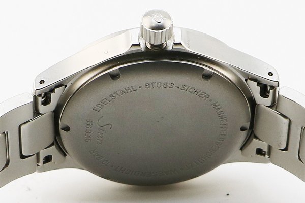 ジン　６５６　黒文字盤　裏面拡大