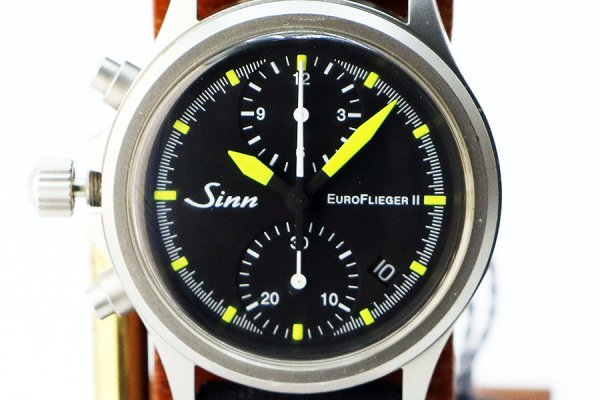 ジン　３５６　ユーロフリーガーII　黒文字盤  黄色針　表面拡大