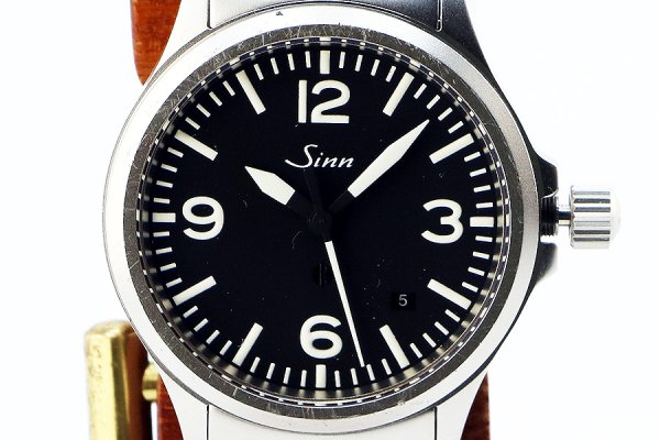 ジン　６５６　黒文字盤　表面拡大