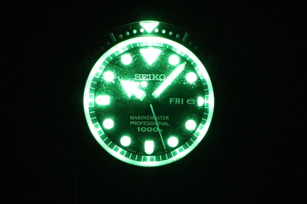 セイコー　マリンマスター１０００ｍ　ＳＢＢＮ０２５　黒文字盤 ７Ｃ４６－０ＡＨ０　ライト暗闇