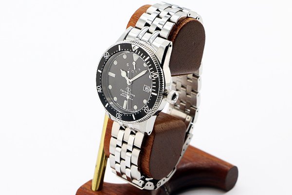 オリエントスター　スポーツダイバー１９６４　ＲＫ－ＡＵ０６０１Ｂ　黒文字盤　サイド