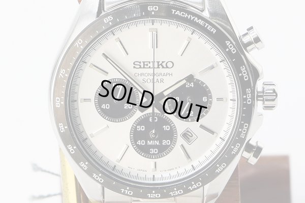 セイコー　ソーラークロノ　ＳＢＰＹ１６５　銀文字盤　黒インダイアル　表面拡大