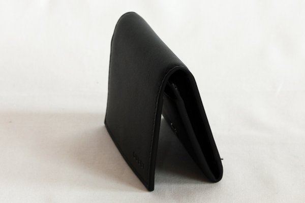 グッチ　GGファブリック カードケース 818956 2067 ブラック　サイド