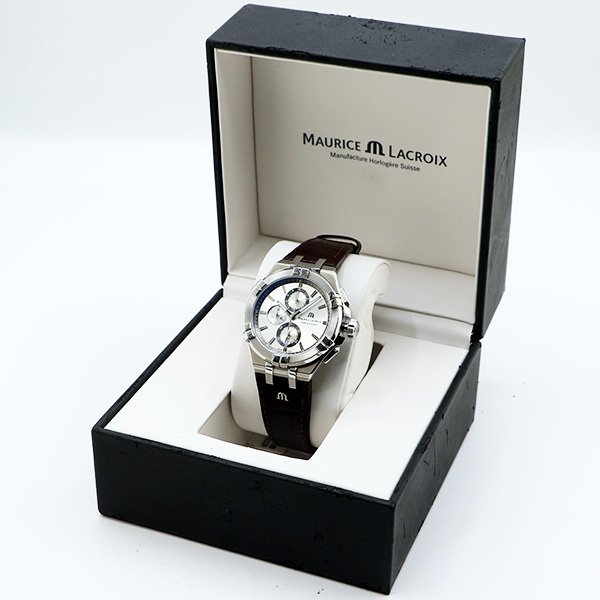 モーリス・ラクロア　アイコン　クロノグラフ　ＡＩ１０１８　銀文字盤　箱