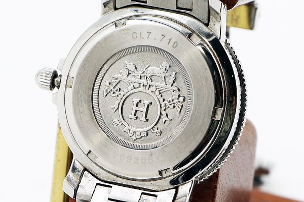 エルメス　クリッパーダイバー３８　ＣＬ７．７１０　白文字盤　裏面拡大