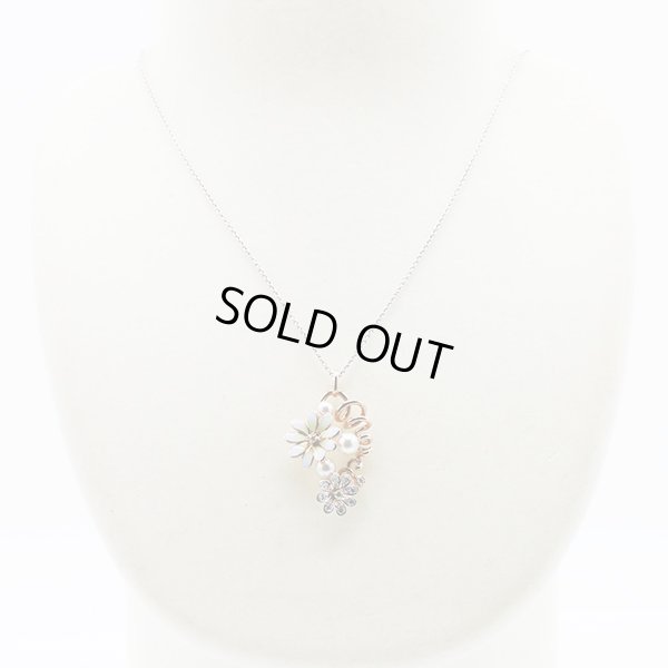 ミキモト　K18WG/PG エナメル パール ダイアイリペンダントネックレス 8.80g　装着イメージ