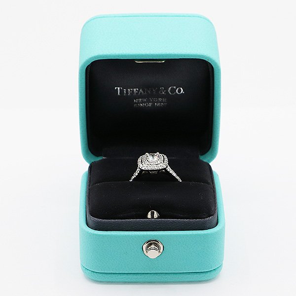 ティファニー　PT950 ソレスト クッションカット ダイアイリリング 5.90g　箱
