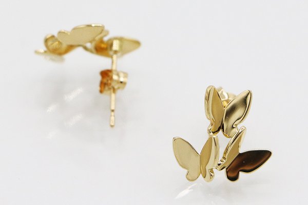 アーカー　K18 パピヨンブリリアン ピアス 2.30g　表裏イメージ