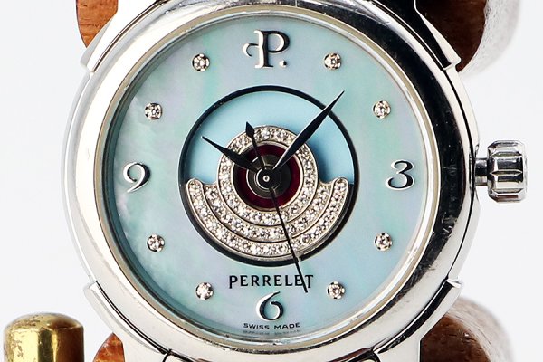 ペルレ　レディーテンペスト　Ｌ．ＴＥＭＰ－ＳＳＢＢＤ　青シェル文字盤　８Ｐ　表面拡大