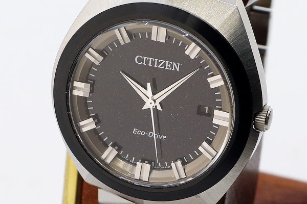 シチズン　クリエイティブラボ　ＢＮ１０１４－５５Ｅ　黒文字盤　表面拡大