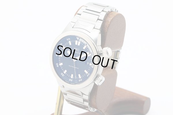 ＩＷＣ　アクアタイマー　ＩＷ３５４８０５　黒文字盤　２ツリューズ　サイド