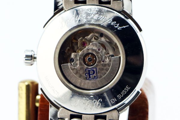 ペルレ　レディーテンペスト　Ｌ．ＴＥＭＰ－ＳＳＢＢＤ　青シェル文字盤　８Ｐ　裏面拡大