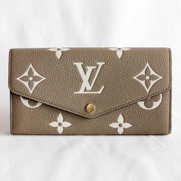 ルイ・ヴィトン　ポルトフォイユ・サラ NM M81049 トゥルトレール クレーム