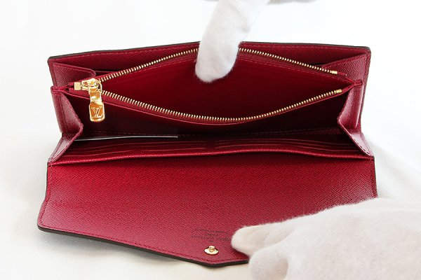 ルイ・ヴィトン　ポルトフォイユ・サラ M62234 フューシャ　中身