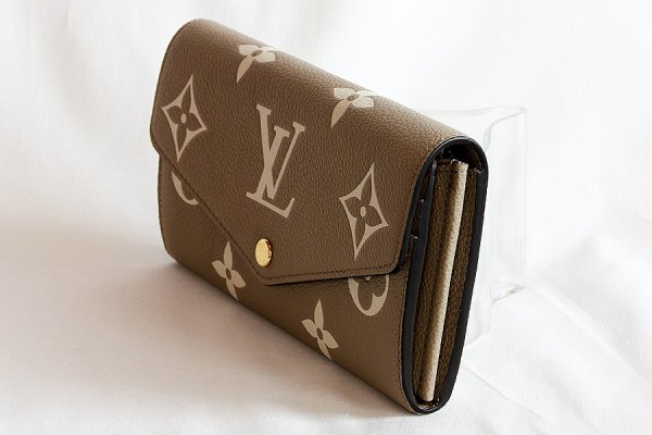 ルイ・ヴィトン　ポルトフォイユ・サラ NM M81049 トゥルトレール クレーム　サイド
