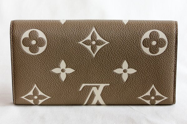 ルイ・ヴィトン　ポルトフォイユ・サラ NM M81049 トゥルトレール クレーム　裏面