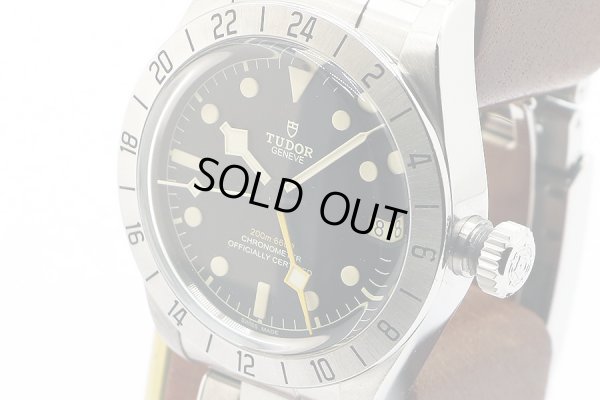 チューダー　ブラックベイプロ　ＧＭＴ　７９４７０　黒文字盤　サイド拡大
