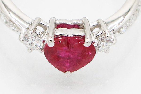 タサキ　PT900 ルビーダイアイリリング 1.14ct 0.23ct 5.00g　拡大