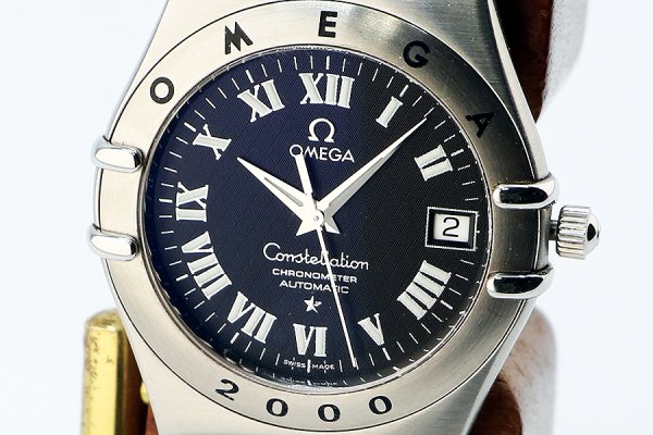 オメガ　コンステレーション　１５０４．５０　黒文字盤　２０００年限定　表面拡大