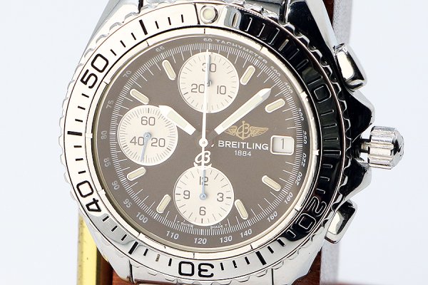 ブライトリング　クロノシャーク　Ａ１３０６１　黒文字盤　銀インダイアル　表面拡大