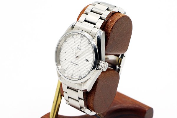 オメガ　シーマスター　アクアテラ　２３１．１０．３９　銀タペストリー文字盤　サイド