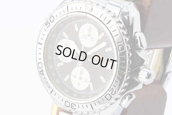 ブライトリング　クロノシャーク　Ａ１３０６１　黒文字盤　銀インダイアル　サイド拡大