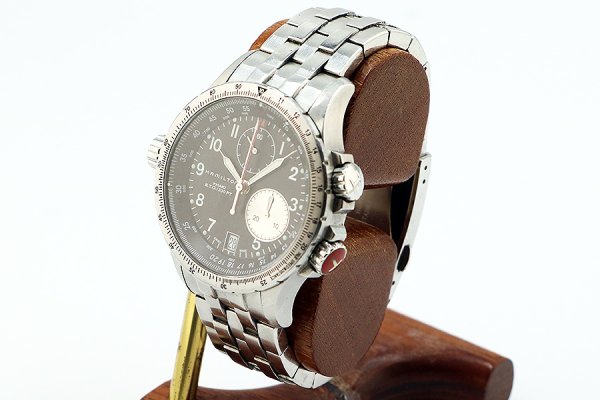 ハミルトン　カーキＥＴＯ　クロノグラフ　Ｈ７７６１２１　黒文字盤　サイド