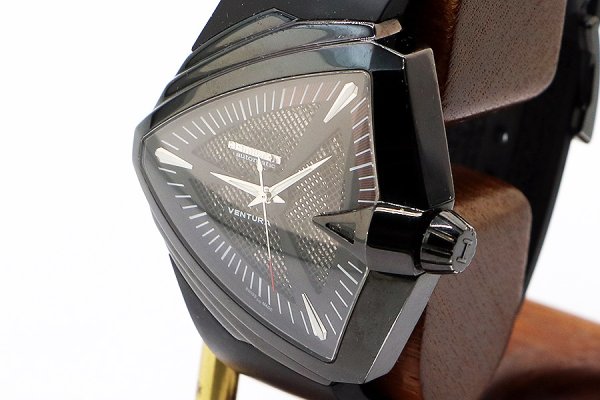 ハミルトン　ベンチュラＸＸＬ　Ｈ２４６１５０　黒文字盤　サイド拡大