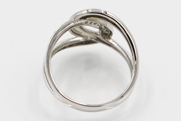 PT900 ダイアイリリング 0.30ct 4.90g　内側