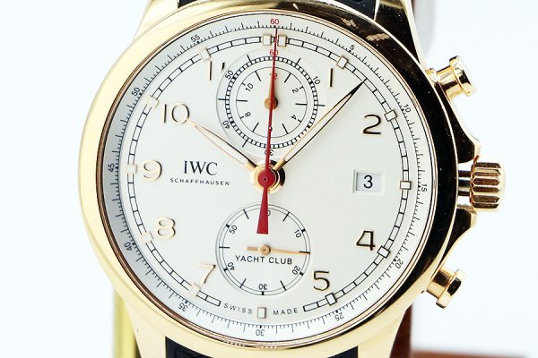 ＩＷＣ　ポルトギーゼ　ヨットクラブ　ＩＷ３９０５０１　銀文字盤　表面拡大