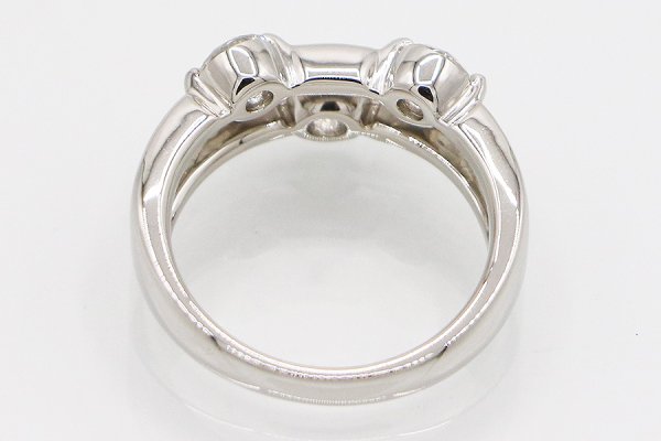 PT900 ダイアイリリング 1.00ct 7.60g　内側