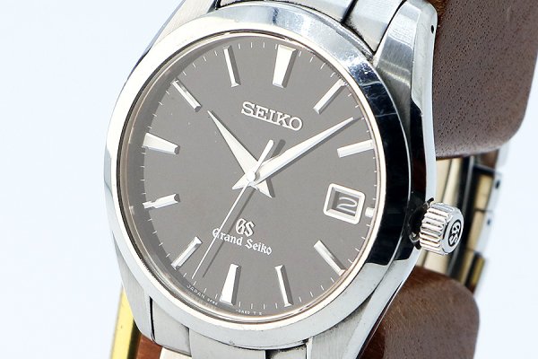 グランドセイコー　ＳＢＧＶ０２３　黒文字盤　９Ｆ８２－０ＡＦ０　サイド拡大