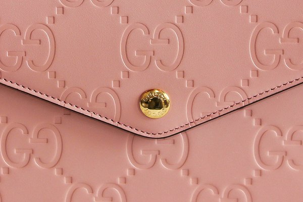 グッチ　GGスーパーミニ ショルダーバック 772794 525040 ピンク　表面拡大