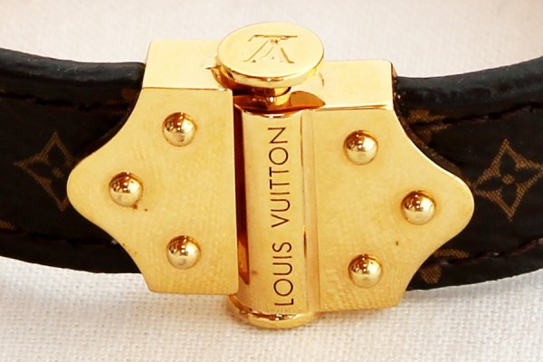ルイ・ヴィトン　ブラスレ・スピリット M6689 #17　拡大
