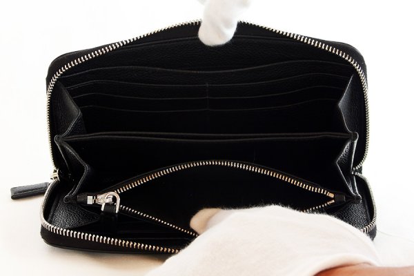 プラダ　ジップアラウンド長財布 2ML317 ブラック　中身