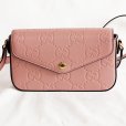 グッチ　GGスーパーミニ ショルダーバック 772794 525040 ピンク