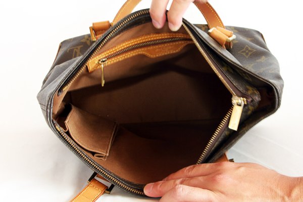 ルイ・ヴィトン　カバ・ピアノ M51148　中身