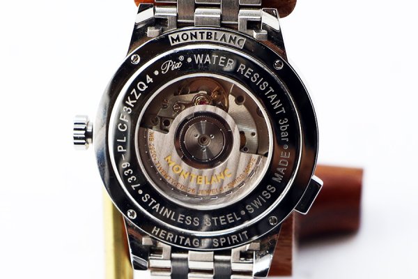 モンブラン　ヘリテージスピリット オルビステラルム　１１２３０８　世界地図文字盤　裏面拡大