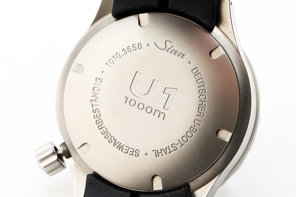 ジン　Ｕ１　１０００ｍダイバー　黒文字盤　裏面拡大