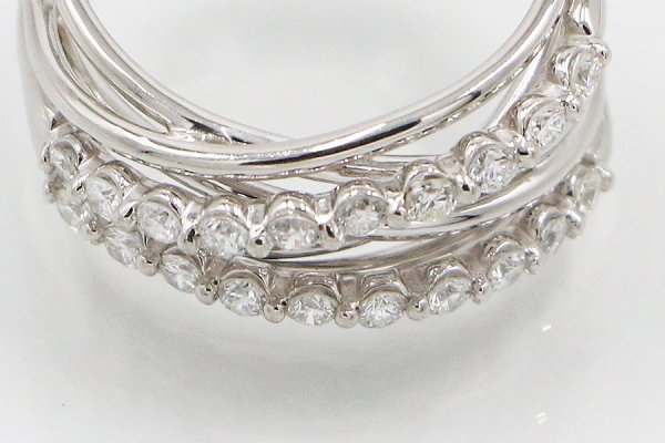 PT900 ダイアイリリング 0.70ct 12.10g　拡大