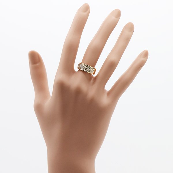 K18 ダイアイリリング 0.40ct 5.00g　装着イメージ