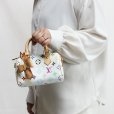 ルイ・ヴィトン　LV × TM ナノ・スピーディ M13391 マルチカラー　持ったイメージ