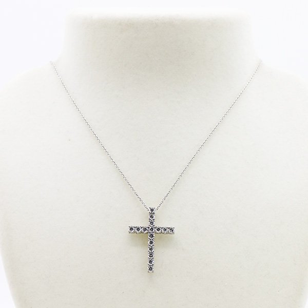 デビアス　PT950/850 ダイアイリペンダントネックレス 1.29ct 6.60g　装着イメージ