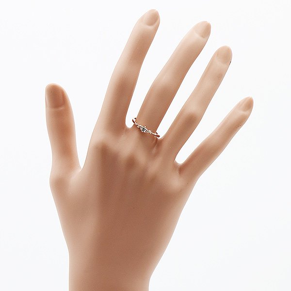 ディズニー　K18PG ダイアイリリング 0.10ct 0.03ct 1.50g　装着イメージ