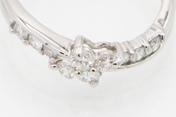 PT900 ダイアイリリング 0.50ct 3.20g　拡大