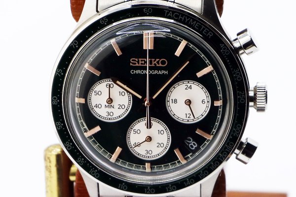セイコー　セレクション クロノグラフ ＳＢＴＲ０５７  緑文字盤 白インダイアル　表面拡大