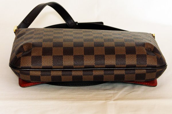 ルイ・ヴィトン　ミュゼット タンゴ N51301　底