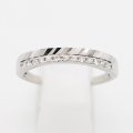 PT950 ダイアイリリング 0.15ct 3.00g