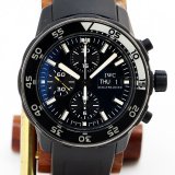 ＩＷＣ　アクアタイマー２０００　クロノ　ＩＷ３６７６７０５　黒文字盤　ガラパゴス限定